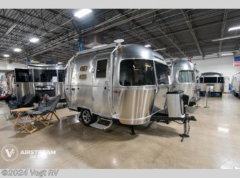 New 2022 Airstream Caravel 16RB available in Fort Worth, Texas
