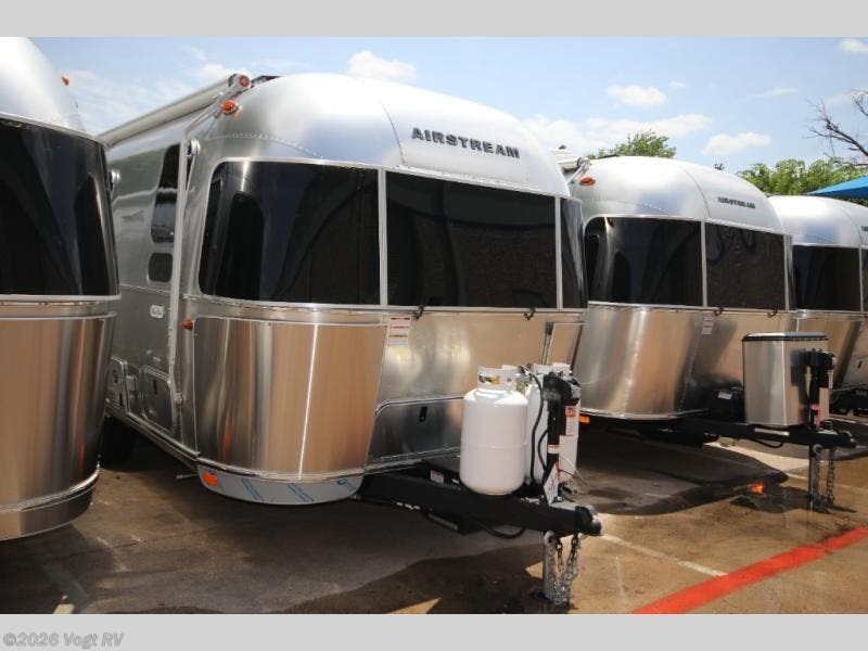 New 2026  Airstream Flying Cloud 23FBT by Airstream from Vogt RV in Fort Worth, TX