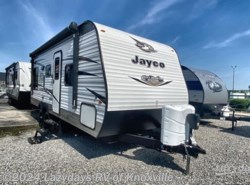 Used 2018 Jayco Jay Flight SLX 212QBW available in Knoxville, Tennessee