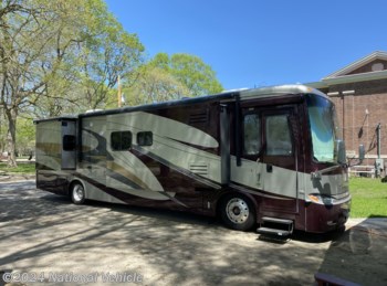 Used 2008 Newmar Kountry Star 3960 available in Bement, Illinois