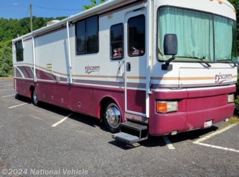 Used 1998 Fleetwood Discovery 36T available in Cullowhee, North Carolina