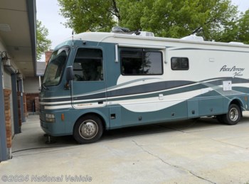 Used 2000 Fleetwood Pace Arrow Vision available in Meridian, Idaho
