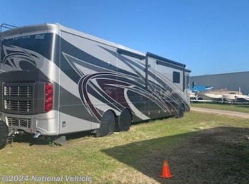 Used 2016 Newmar Ventana 4369 available in Cape Coral, Florida