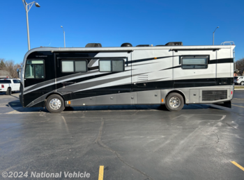 Used 2005 Fleetwood Revolution LE 38X available in New Lenox, Illinois
