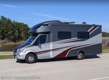 Used 2019 Tiffin Wayfarer 25RW available in Spring, Texas
