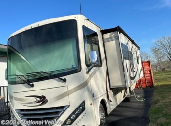 Used 2018 Thor Motor Coach Hurricane 29M available in Pearland, Texas