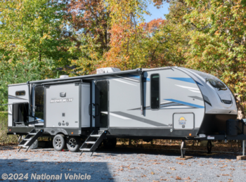 Used 2022 Forest River Cherokee Alpha Wolf 33BH-L available in East Hampton, New York
