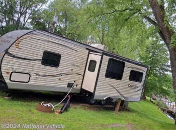 Used 2015 Coachmen Catalina 50th Anniversary 263RLS available in New Cumberland, West Virginia