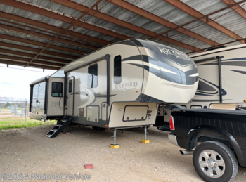 Used 2021 Forest River Rockwood Signature Ultra Lite 2887MB available in Cypress, Texas