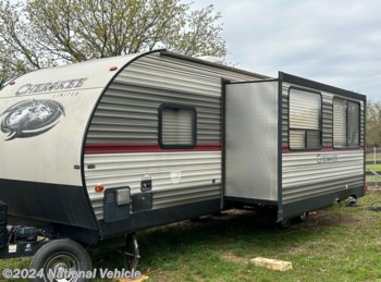 Used 2018 Forest River Cherokee 274DBH available in Valley View, Texas