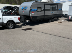 Used 2021 Forest River Salem 22RBS available in Bridgeville, Pennsylvania