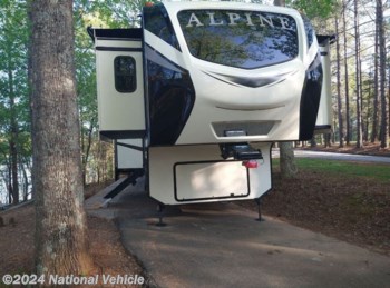 Used 2019 Keystone Alpine 3701FL available in Ellenwood, Georgia