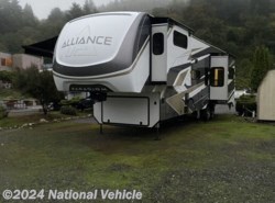 Used 2024 Alliance RV Paradigm 395DS available in Brookings, Oregon