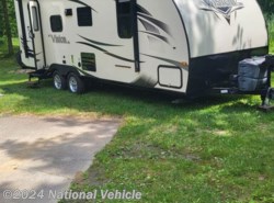 Used 2016 K-Z Vision V23BHS available in Vassar, Michigan