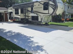 Used 2016 Keystone Montana 3661RL available in Belleville, Michigan