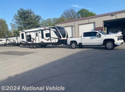 Used 2022 Cruiser RV Hitch 18BHS available in Bloomington, Illinois