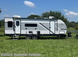 Used 2024 East to West Della Terra 251RD-RL available in San Antonio, Texas