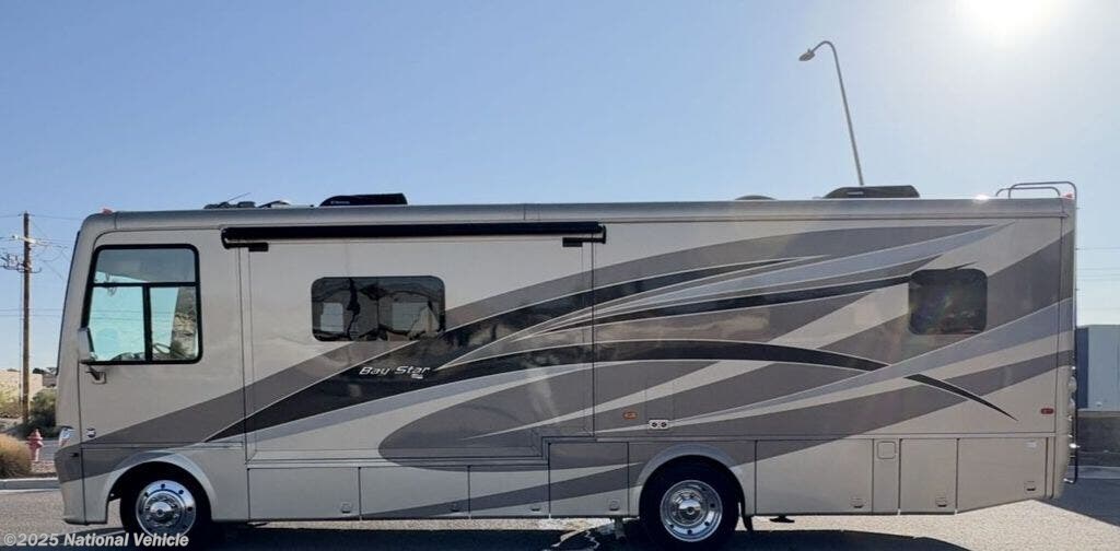 Used 2016 Newmar Bay Star 3227 available in Las Cruces, New Mexico