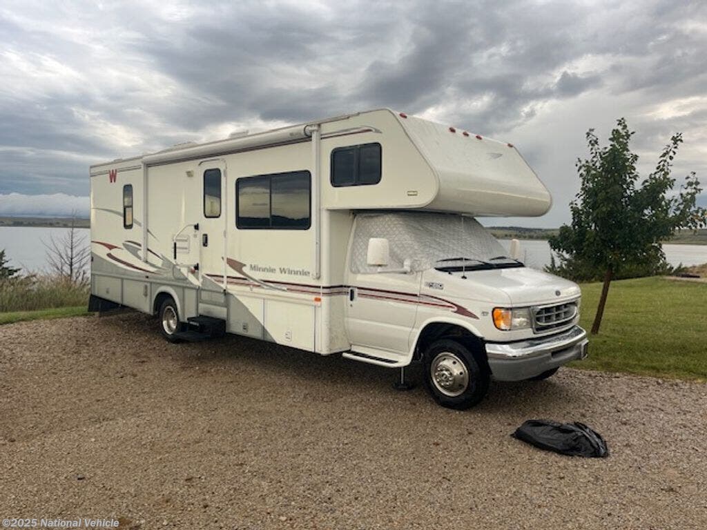 Used 2002 Winnebago Minnie Winnie 30V available in Russell, Kansas
