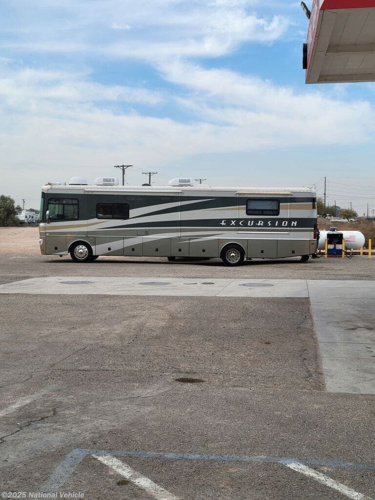 Used 2003 Fleetwood Excursion 39P available in Seeley, California