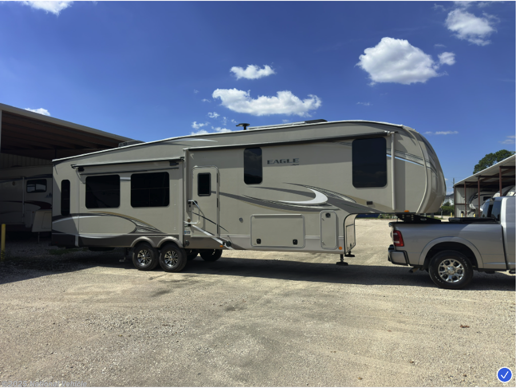 Used 2019 Jayco Eagle 321RSTS available in Spring, Texas