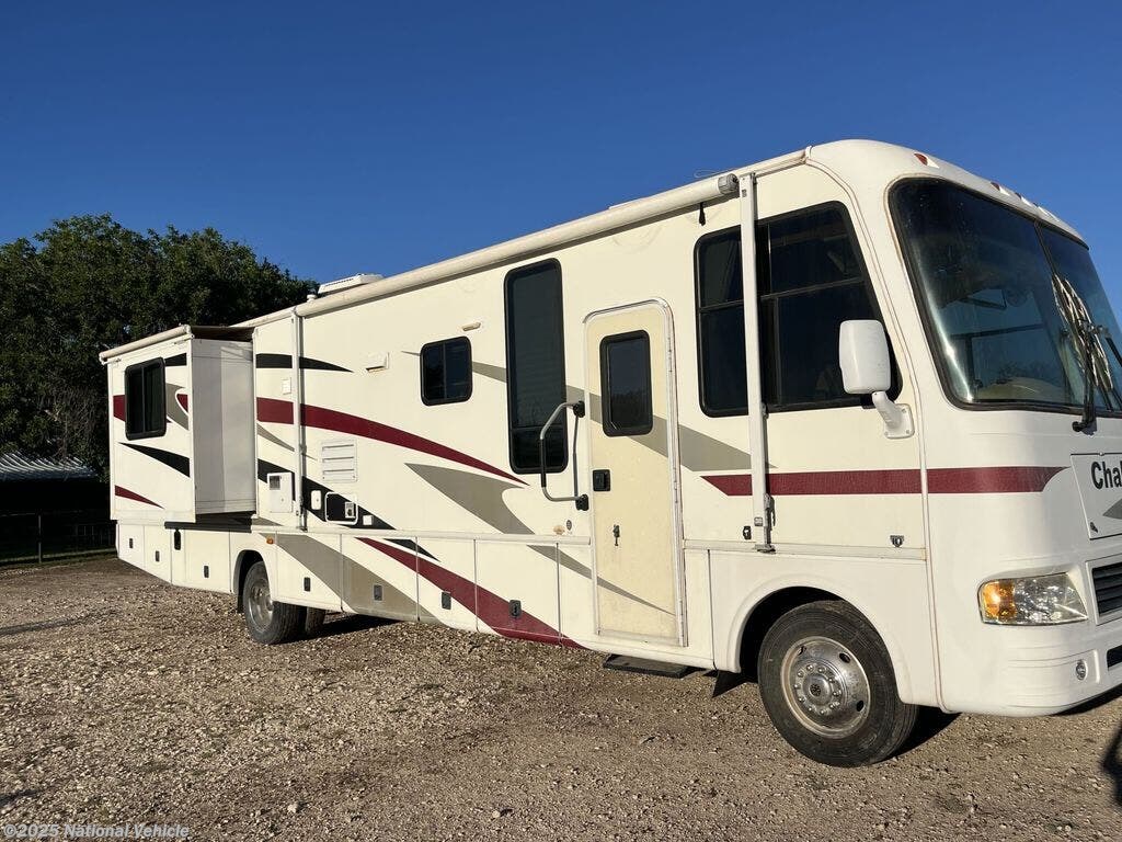 Used 2006 Damon Challenger 372 available in Del Rio, Texas