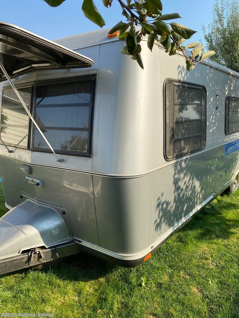 Used 1989 Airstream Land Yacht  available in Mabton, Washington