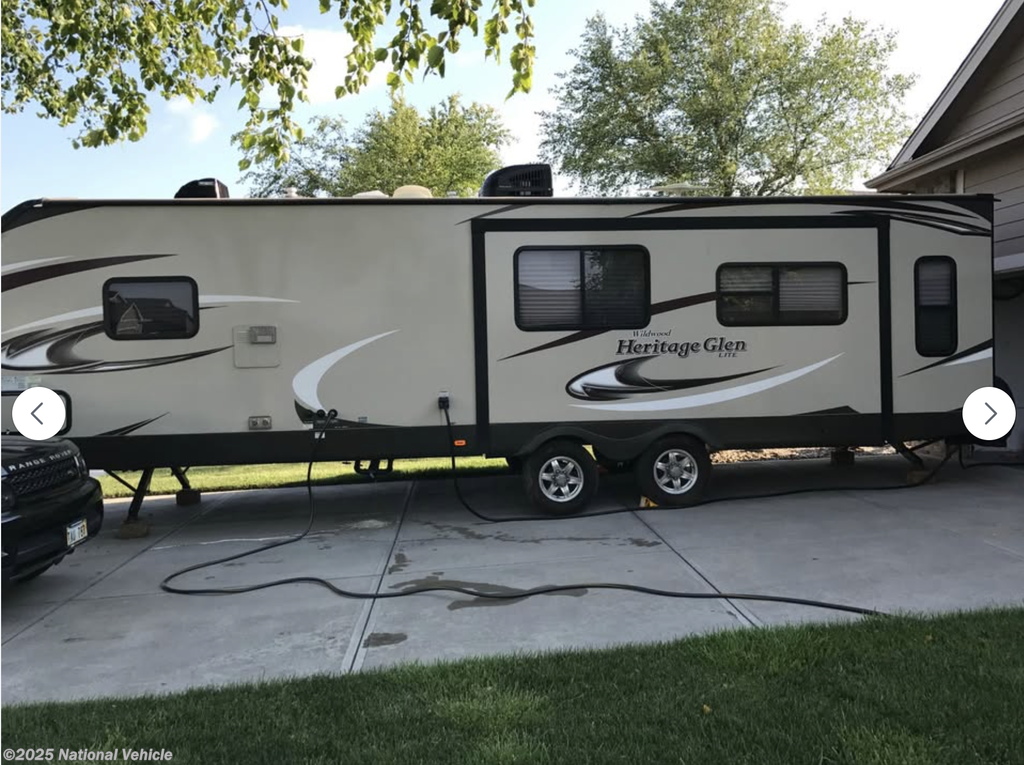 Used 2015 Forest River Wildwood Heritage Glen Lite 272RLIS available in Papillion, Nebraska