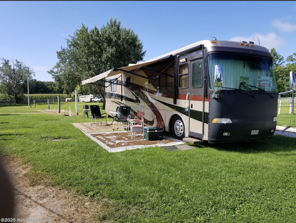 Used 2002 Monaco RV Windsor 40PKDD available in Ohio City, Ohio