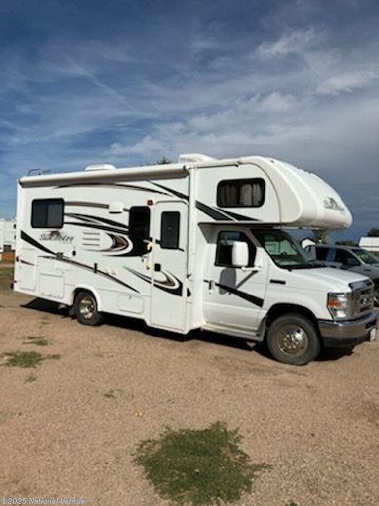 Used 2015 Forest River Sunseeker 2300 available in Scottsbluff, Nebraska