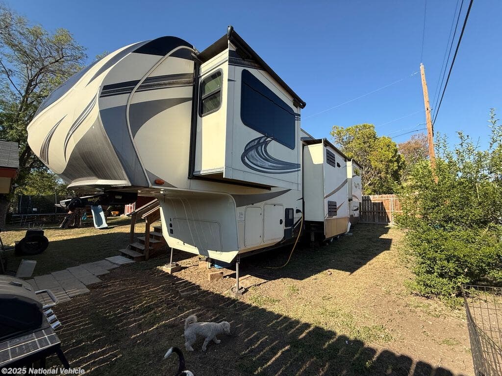 Used 2019 Grand Design Solitude 380FL-R available in San Antonio, Texas