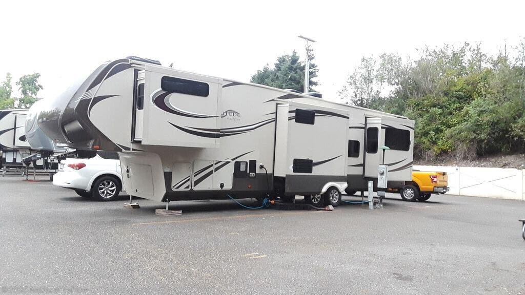 Used 2015 Grand Design Solitude 375RE available in Brush Prairie, Washington
