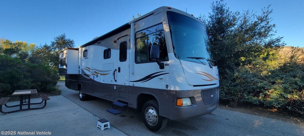 Used 2011 Winnebago Vista 35F available in Yucaipa, California