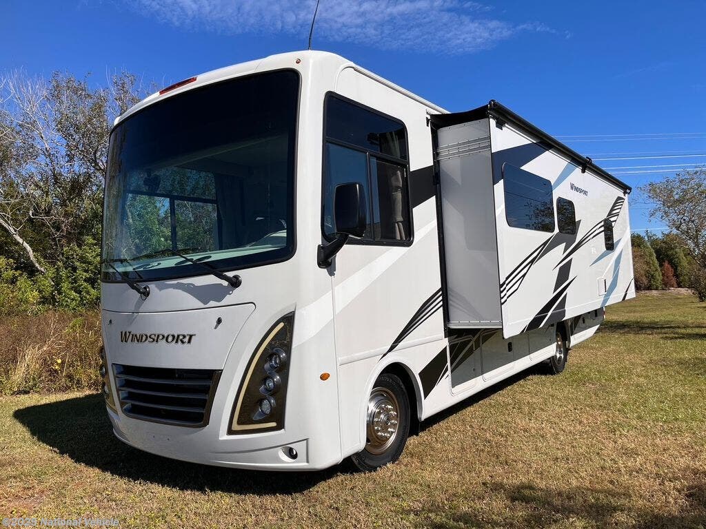 Used 2024 Thor Motor Coach Windsport 29M available in Lakeland, Florida