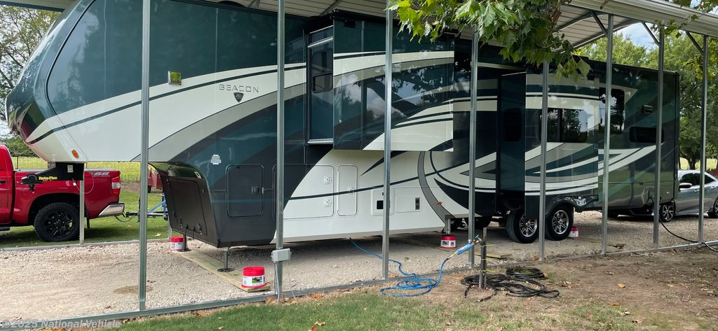 Used 2022 Vanleigh Beacon 41LKB available in Farmersville, Texas