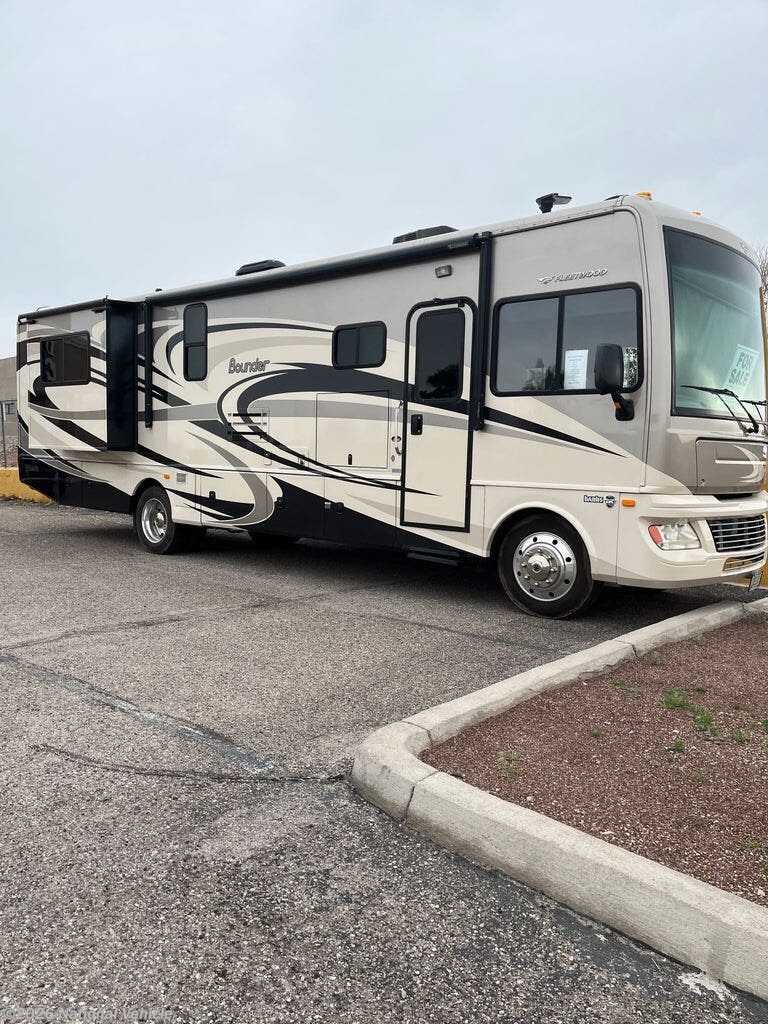 Used 2013 Fleetwood Bounder 35K available in Lake Havasu City, Arizona
