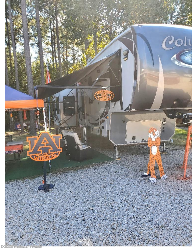 Used 2014 Palomino Columbus 365RL available in Tallassee, Alabama