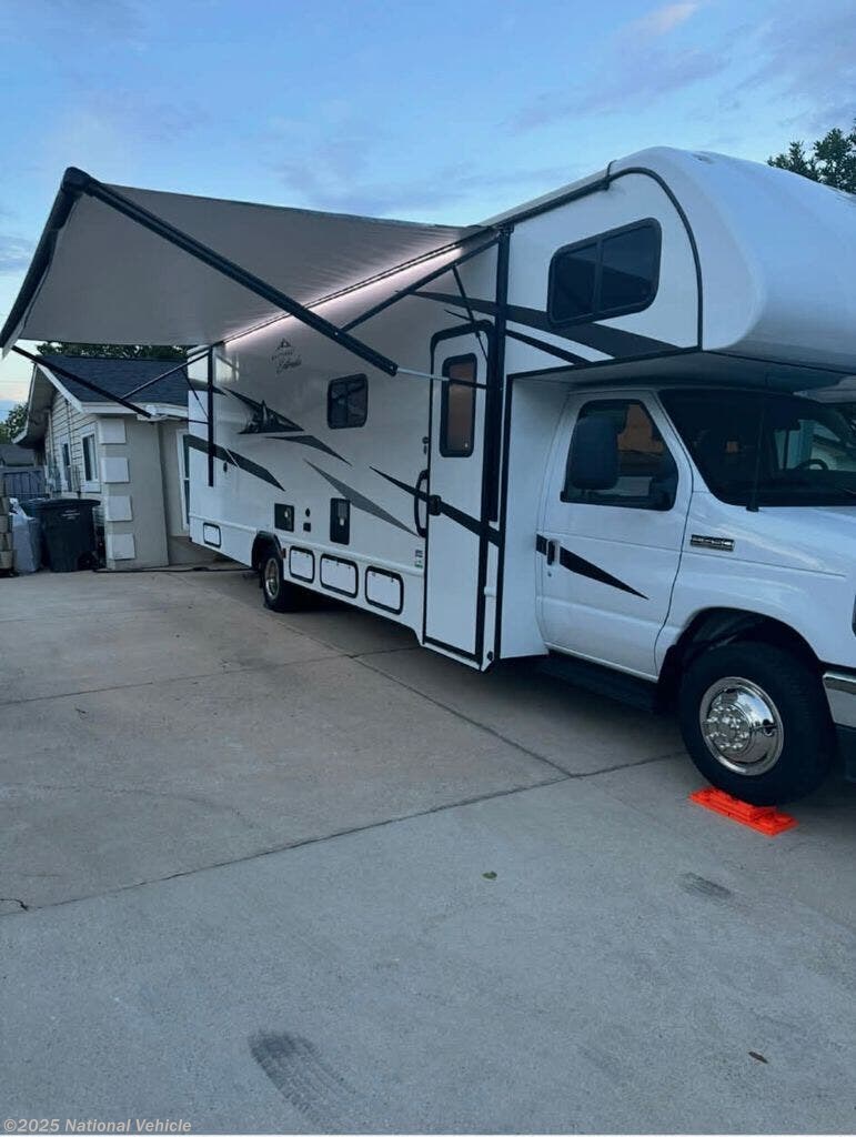 Used 2023 East to West Entrada 2900DS available in San Antonio, Texas