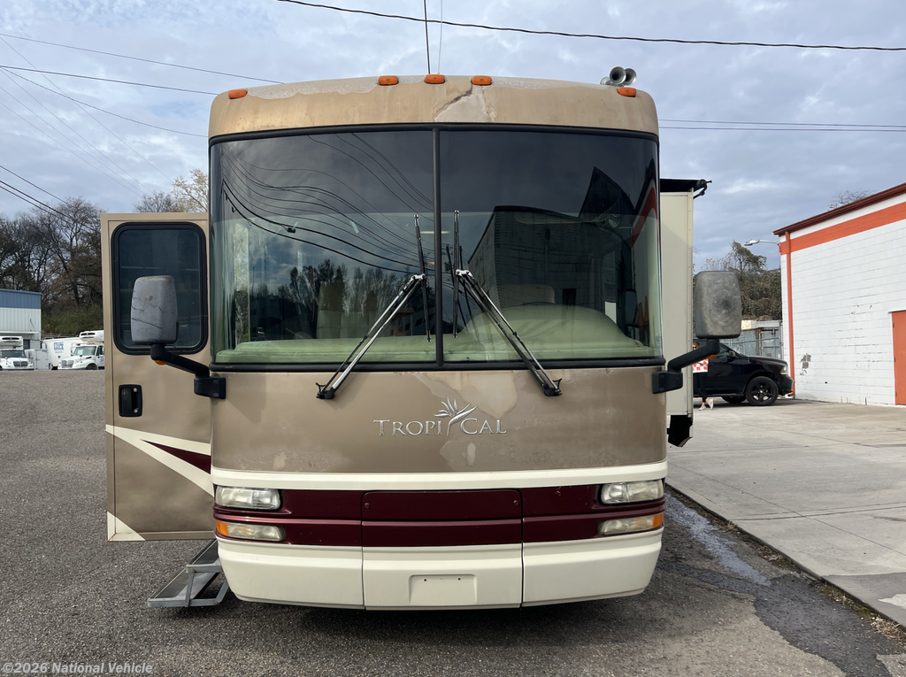 Used 2006 National RV  Tropi-Cal 340 available in Knoxville, Tennessee