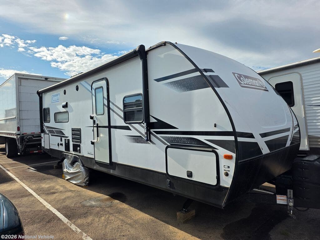 Used 2022 Dutchmen Coleman Light 2515RL available in Buckeye, Arizona