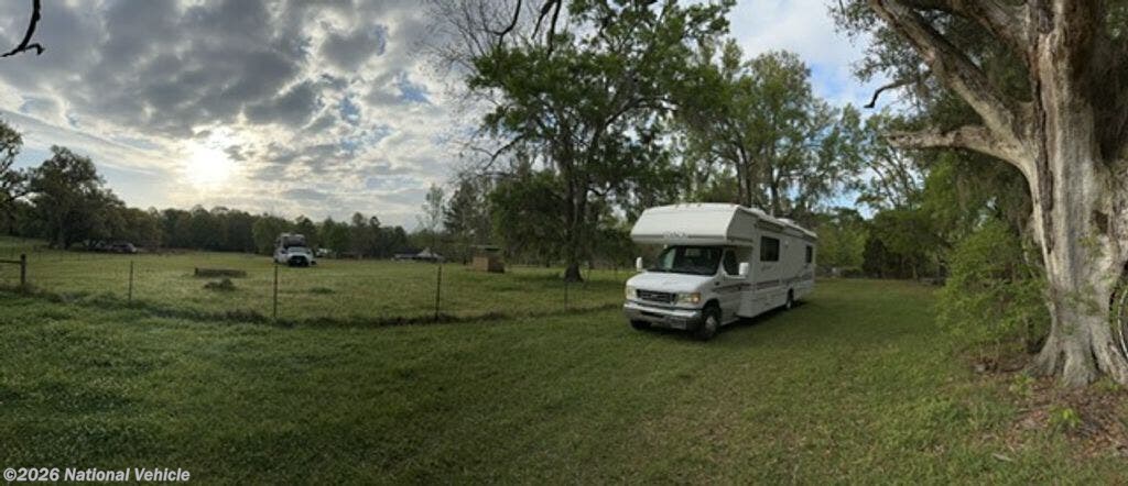 Used 2003 Itasca Spirit 29B available in Albuquerque, New Mexico