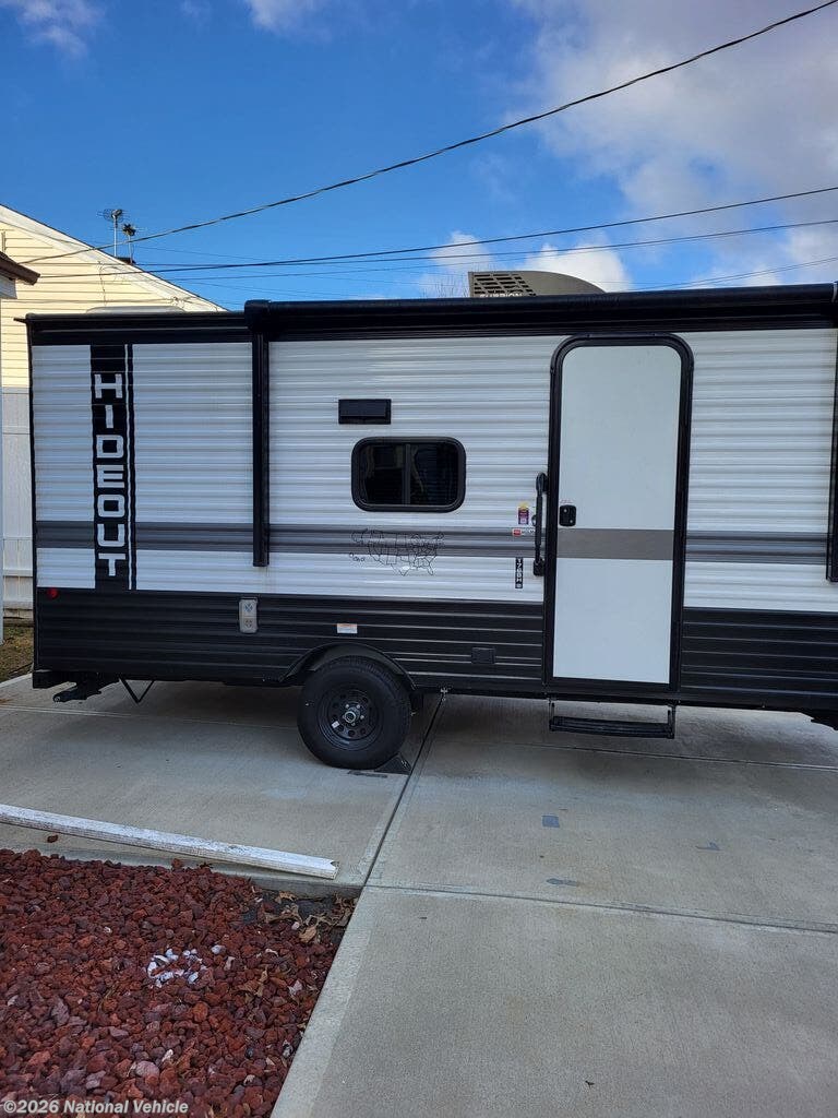 Used 2024 Keystone Hideout Sport 176BH available in Greendale, Indiana