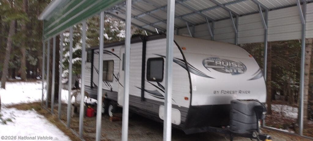 Used 2016 Forest River Salem Cruise Lite 261BHXL available in Priest River, Idaho