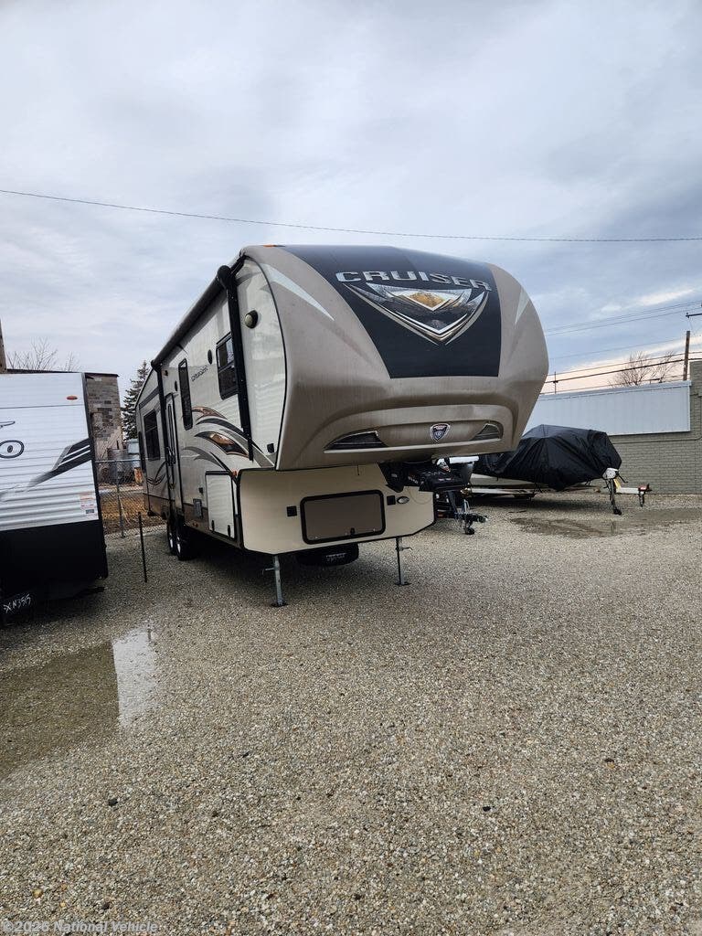 Used 2015 CrossRoads Cruiser 345BH available in Burlington, Wisconsin