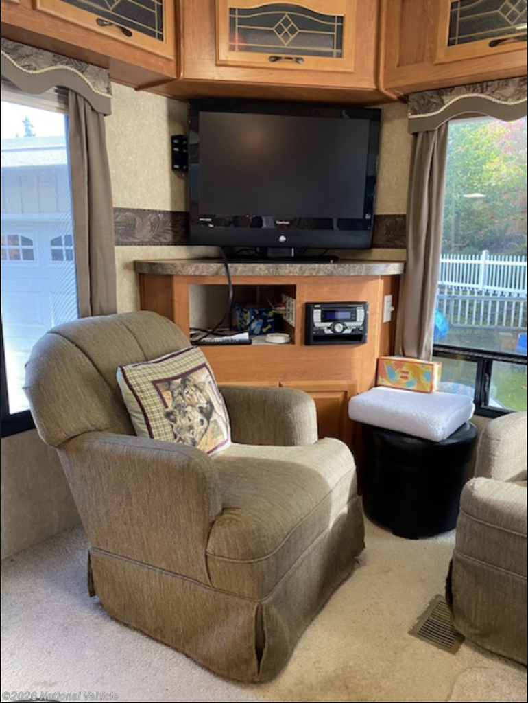 Used 2009 Forest River Sandpiper 292RL available in Puyallup, Washington