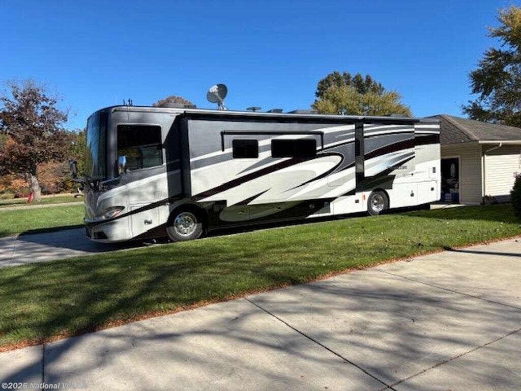 Used 2017 Tiffin Phaeton 40QBH available in Girard, Ohio