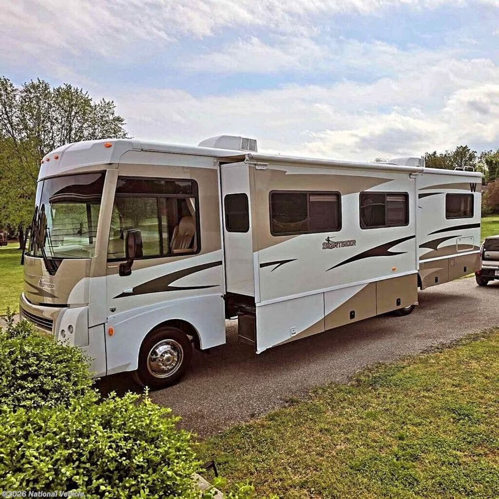 Used 2008 Winnebago Sightseer 35J available in Toccoa, Georgia