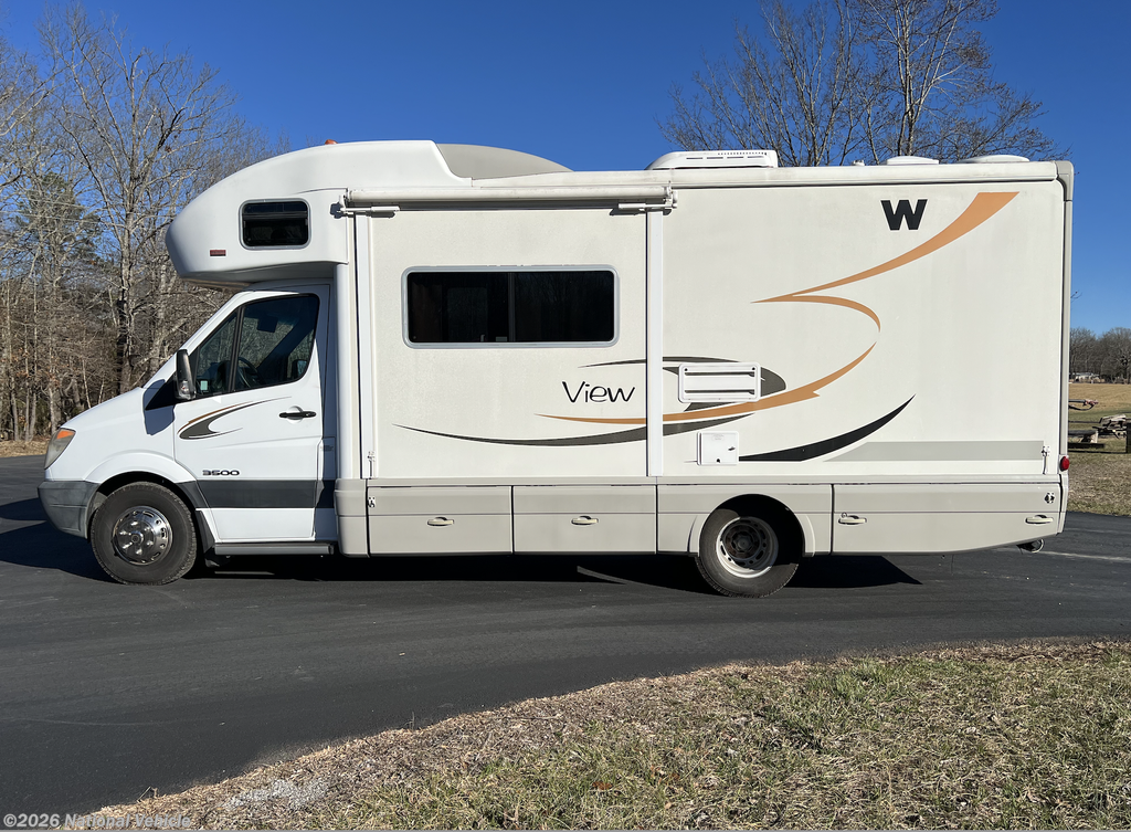 Used 2008 Winnebago View 24J available in Summertown, Tennessee