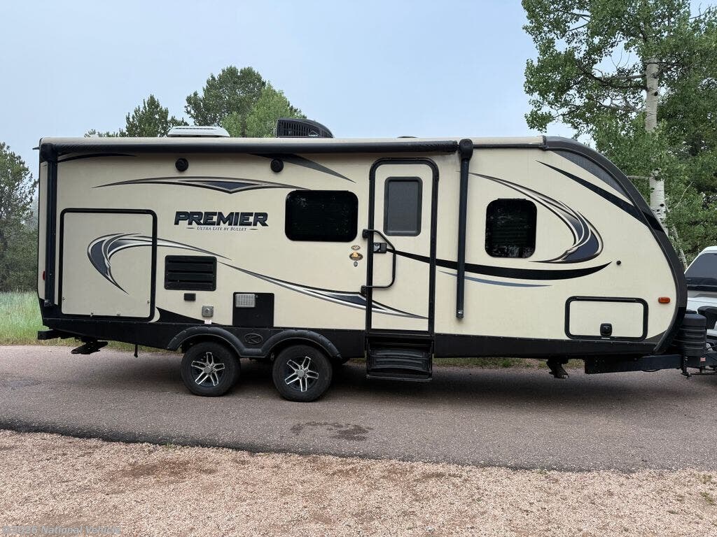 Used 2018 Keystone Bullet Premier 22RBPR available in Highlands Ranch, Colorado