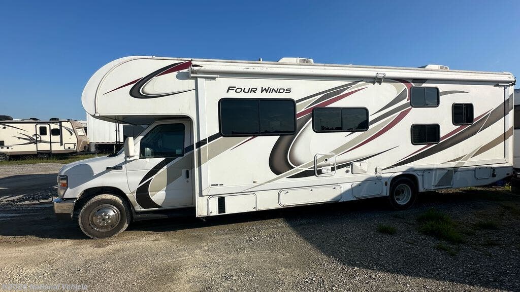 Used 2020 Thor Motor Coach Chateau Victory 31EV available in Prosper, Texas